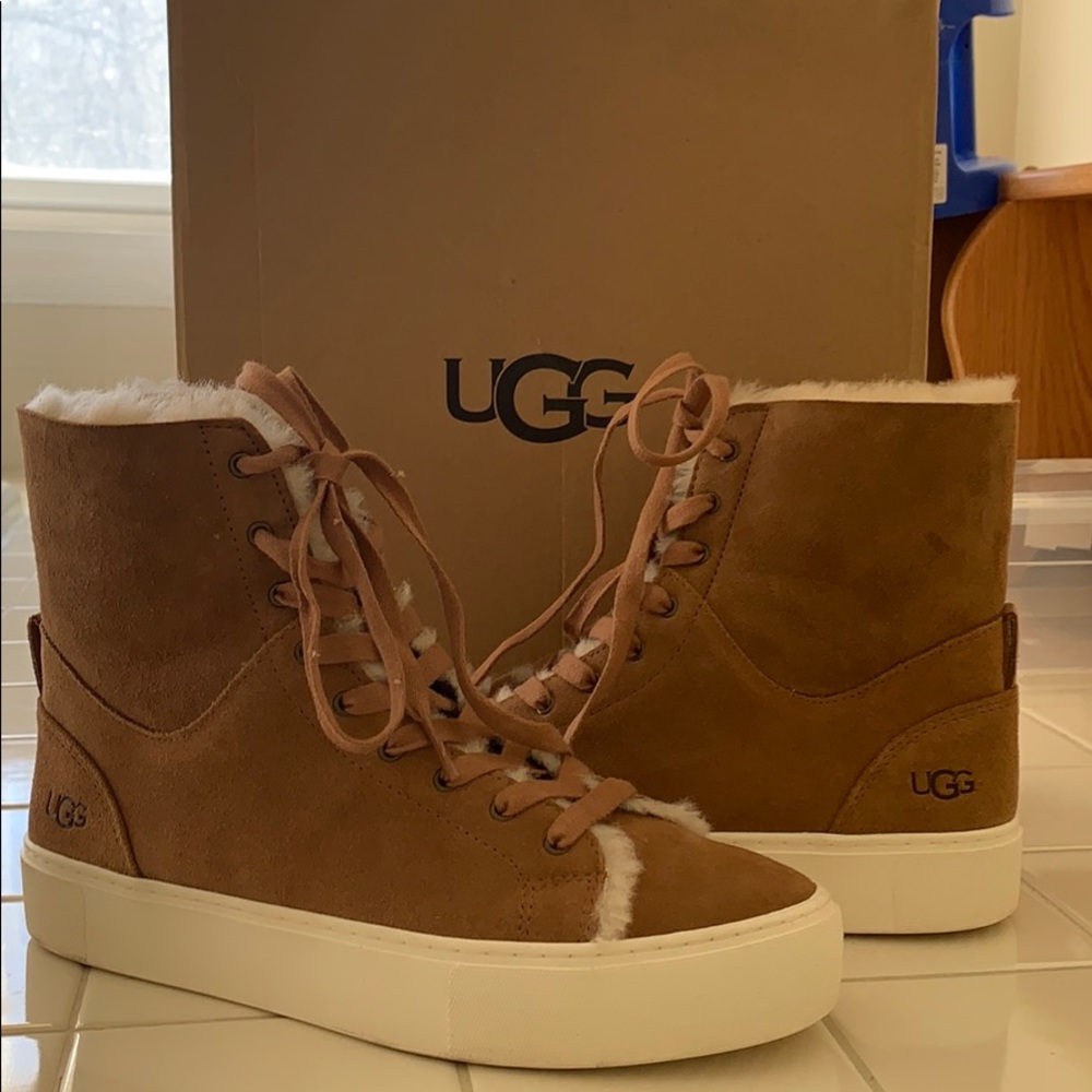 Ugg Beven Sneakers